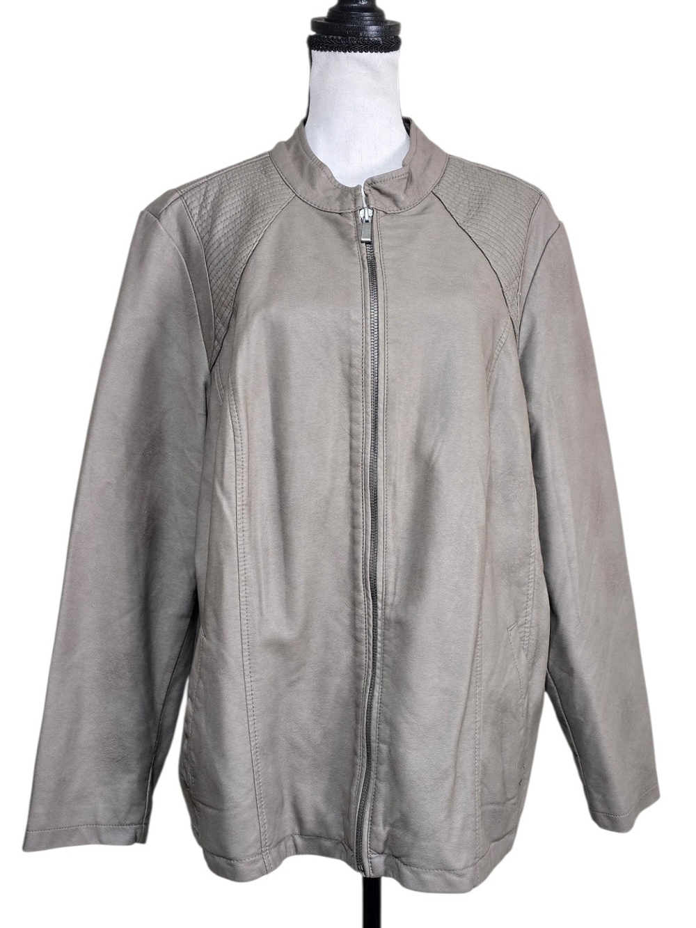CJ Banks Taupe Gray Faux Leather Moto Jacket Quilted Shoulders Plus Size 1XL